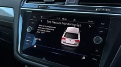 2022 (22) VOLKSWAGEN TIGUAN 1.5 TSI Life 5dr 5838284