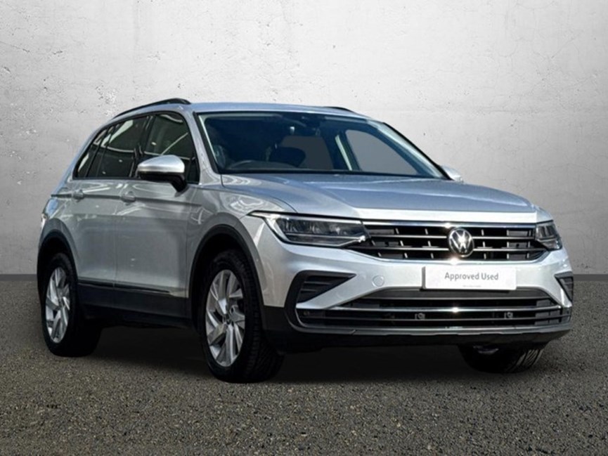 2022 (22) VOLKSWAGEN TIGUAN 1.5 TSI Life 5dr