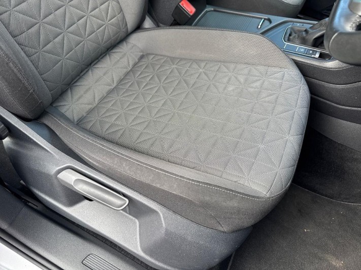 2022 (22) VOLKSWAGEN TIGUAN 1.5 TSI Life 5dr 5838233