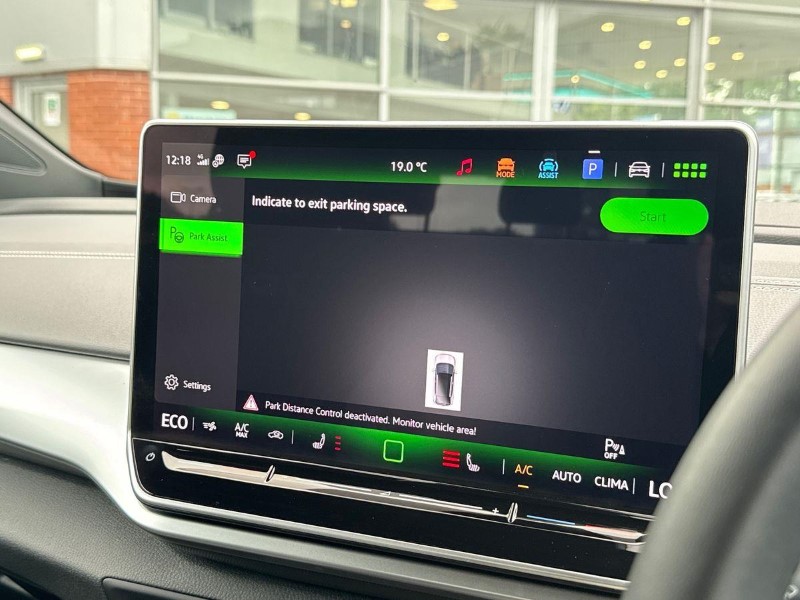 2026 (26) VOLKSWAGEN ID.4 210kW 4MOTION Match Pro 77kWh 5dr Auto 5851203