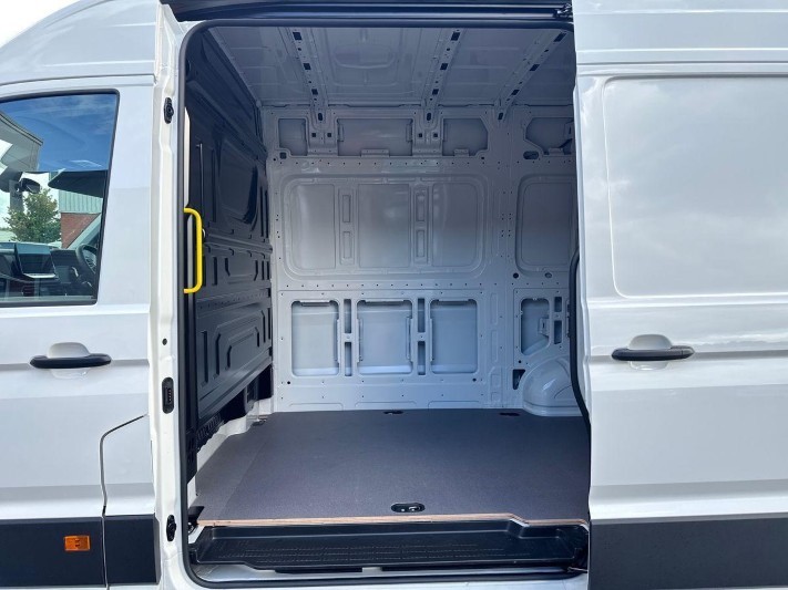 2026 (76) VOLKSWAGEN COMMERCIAL CRAFTER 2.0 TDI 140PS Commerce Plus High Roof Van 5845676