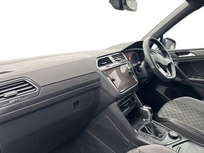 2022 (22) VOLKSWAGEN TIGUAN 2.0 TDI 4Motion R-Line 5dr DSG