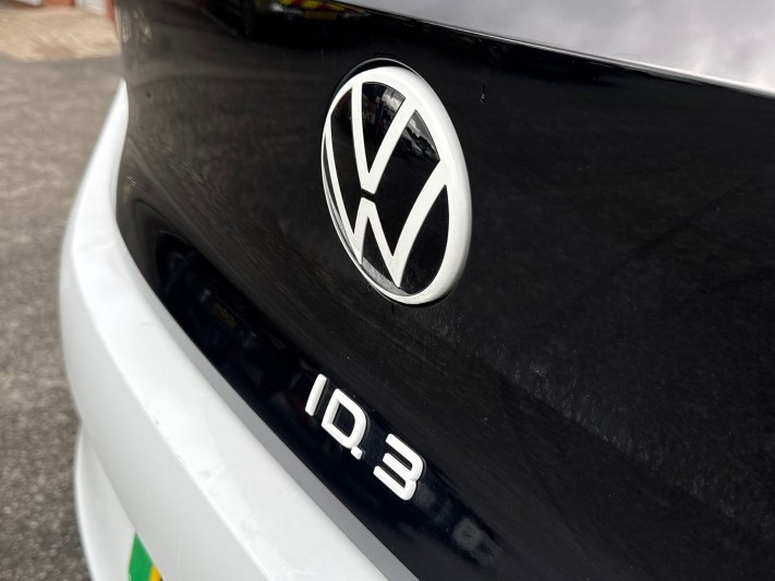 2026 (26) VOLKSWAGEN ID.3 150kW Match Pro 59kWh 5dr Auto 5858392