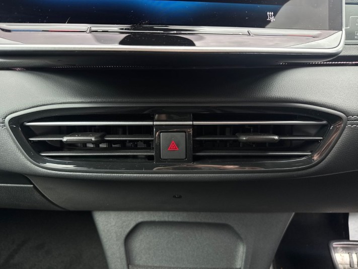 2026 (26) VOLKSWAGEN ID.3 150kW Match Pro 59kWh 5dr Auto 5858376