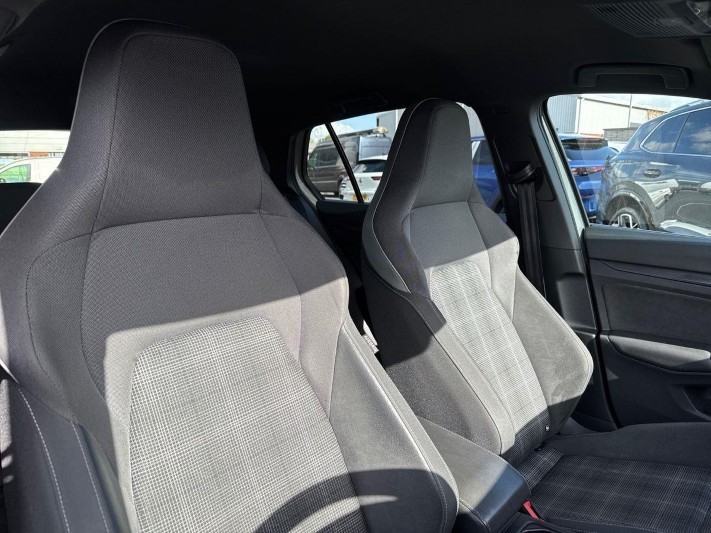 2023 (23) VOLKSWAGEN GOLF 2.0 TDI 200 GTD 5dr DSG 5891895