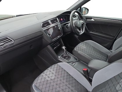 2023 (23) VOLKSWAGEN TIGUAN 2.0 TDI R-Line Edition 5dr DSG