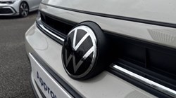 2025 (75) VOLKSWAGEN POLO 1.0 TSI Life 5dr DSG 5877547