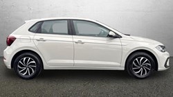2025 (75) VOLKSWAGEN POLO 1.0 TSI Life 5dr DSG 5877509