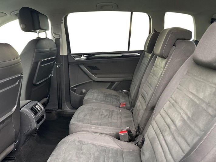 2023 (23) VOLKSWAGEN TOURAN 1.5 TSI EVO SEL 5dr 5924273