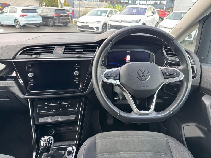 2023 (23) VOLKSWAGEN TOURAN 1.5 TSI EVO SEL 5dr 5924289