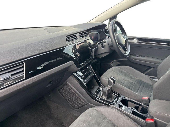 2023 (23) VOLKSWAGEN TOURAN 1.5 TSI EVO SEL 5dr 5924267
