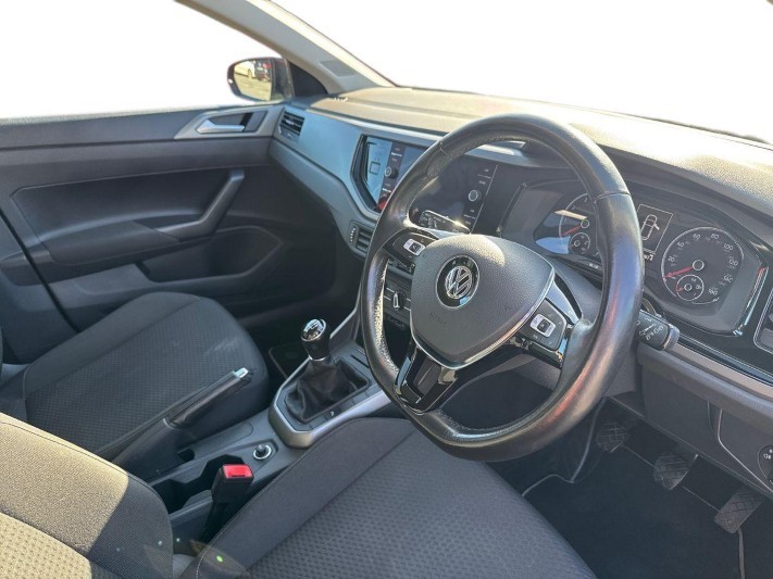 2018 (68) VOLKSWAGEN POLO 1.0 TSI 95 SE 5dr 5915125