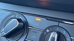 2018 (68) VOLKSWAGEN POLO 1.0 TSI 95 SE 5dr 5915150
