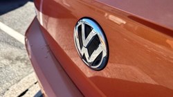 2018 (68) VOLKSWAGEN POLO 1.0 TSI 95 SE 5dr 5915166