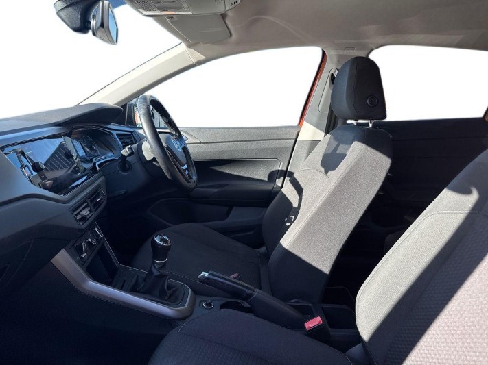 2018 (68) VOLKSWAGEN POLO 1.0 TSI 95 SE 5dr 5915126