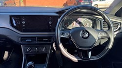 2018 (68) VOLKSWAGEN POLO 1.0 TSI 95 SE 5dr 5915143