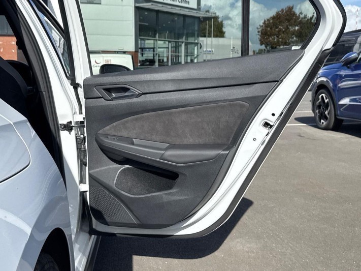 2023 (73) VOLKSWAGEN GOLF 2.0 TDI 200 GTD 5dr DSG 5889805
