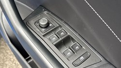 2023 (23) VOLKSWAGEN T-ROC 1.0 TSI Style 5dr 5862948