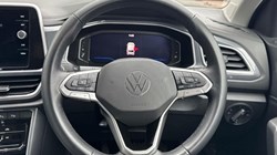 2023 (23) VOLKSWAGEN T-ROC 1.0 TSI Style 5dr 5862952
