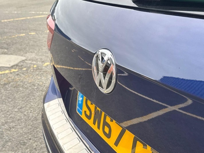 2017 (67) VOLKSWAGEN TIGUAN 2.0 TDi 190 4Motion R-Line 5dr DSG 5928002