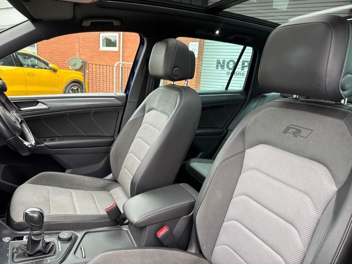 2017 (67) VOLKSWAGEN TIGUAN 2.0 TDi 190 4Motion R-Line 5dr DSG 5927991