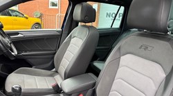 2017 (67) VOLKSWAGEN TIGUAN 2.0 TDi 190 4Motion R-Line 5dr DSG 5927991