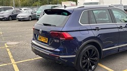 2017 (67) VOLKSWAGEN TIGUAN 2.0 TDi 190 4Motion R-Line 5dr DSG 5928001