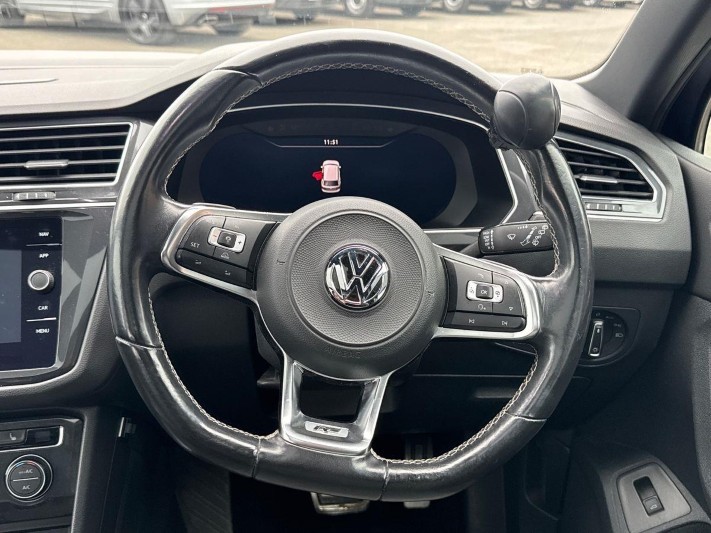 2017 (67) VOLKSWAGEN TIGUAN 2.0 TDi 190 4Motion R-Line 5dr DSG 5927975