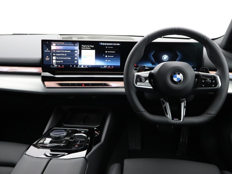  BMW 5 SERIES 520i M Sport 4dr Auto 5493185