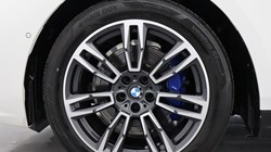 BMW 5 SERIES 520i M Sport 4dr Auto 5493181