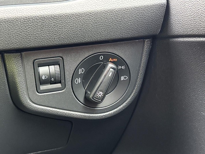 2022 (22) VOLKSWAGEN POLO 1.0 TSI R-Line 5dr 5878994