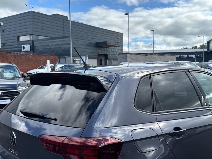 2022 (22) VOLKSWAGEN POLO 1.0 TSI R-Line 5dr 5878973