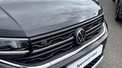 2024 (74) VOLKSWAGEN T-CROSS 1.0 TSI 115 R-Line 5dr 5942097