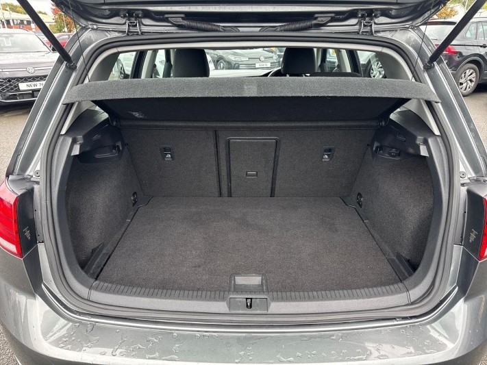 2017 (17) VOLKSWAGEN GOLF 1.4 TSI SE 5dr 5991864
