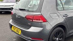 2017 (17) VOLKSWAGEN GOLF 1.4 TSI SE 5dr 5991873
