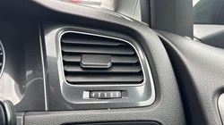 2017 (17) VOLKSWAGEN GOLF 1.4 TSI SE 5dr 5991859
