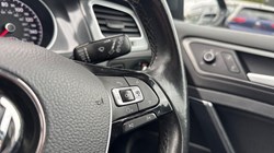 2017 (17) VOLKSWAGEN GOLF 1.4 TSI SE 5dr 5991849