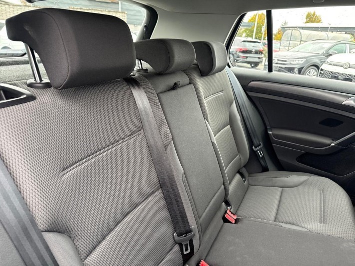 2017 (17) VOLKSWAGEN GOLF 1.4 TSI SE 5dr 5991862