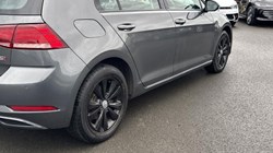 2017 (17) VOLKSWAGEN GOLF 1.4 TSI SE 5dr 5991868