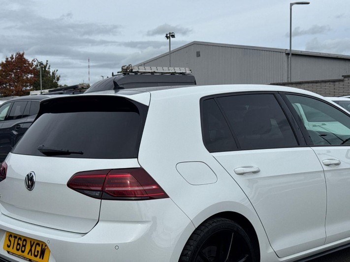 2018 (68) VOLKSWAGEN GOLF 2.0 TSI 310 R 5dr 4MOTION DSG 5918893