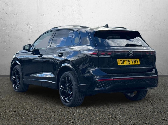 2026 (75) VOLKSWAGEN TIGUAN 2.0 TDI R-Line 5dr DSG 5913428