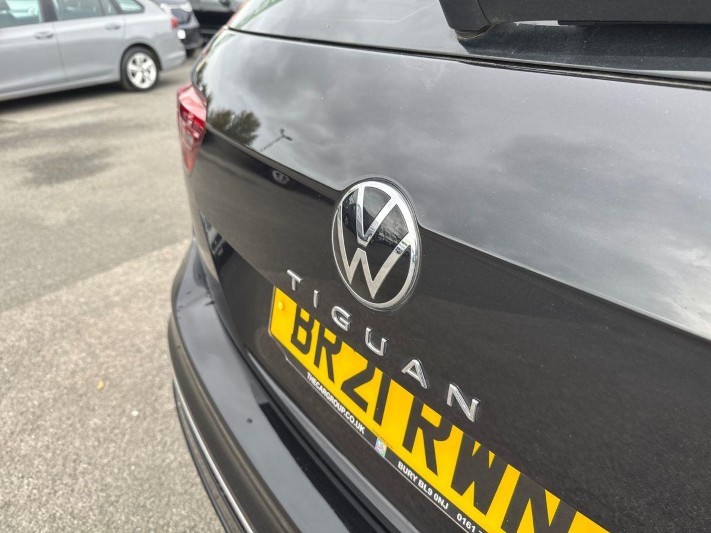 2021 (21) VOLKSWAGEN TIGUAN 1.5 TSI 150 R-Line 5dr DSG 5939271