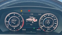 2018 (18) VOLKSWAGEN TIGUAN 2.0 TDi 190 4Motion R-Line 5dr DSG 5933410