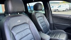 2018 (18) VOLKSWAGEN TIGUAN 2.0 TDi 190 4Motion R-Line 5dr DSG 5933406