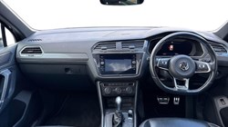 2018 (18) VOLKSWAGEN TIGUAN 2.0 TDi 190 4Motion R-Line 5dr DSG 5933398