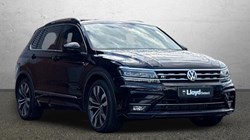 2018 (18) VOLKSWAGEN TIGUAN 2.0 TDi 190 4Motion R-Line 5dr DSG 5933388