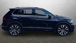 2018 (18) VOLKSWAGEN TIGUAN 2.0 TDi 190 4Motion R-Line 5dr DSG 5933391