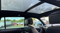 2018 (18) VOLKSWAGEN TIGUAN 2.0 TDi 190 4Motion R-Line 5dr DSG 5933399
