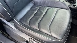 2018 (18) VOLKSWAGEN TIGUAN 2.0 TDi 190 4Motion R-Line 5dr DSG 5933405