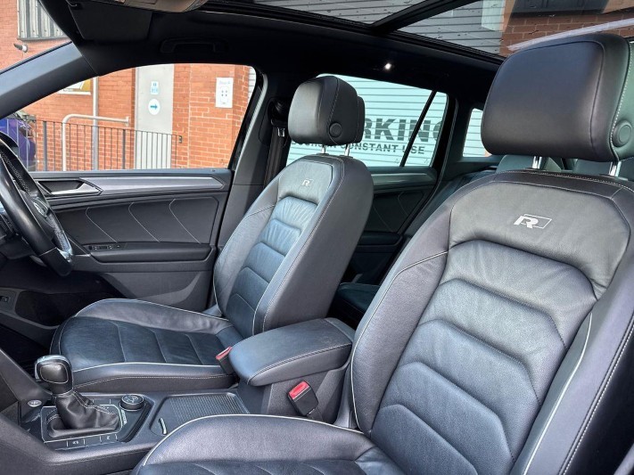 2018 (18) VOLKSWAGEN TIGUAN 2.0 TDi 190 4Motion R-Line 5dr DSG 5933423
